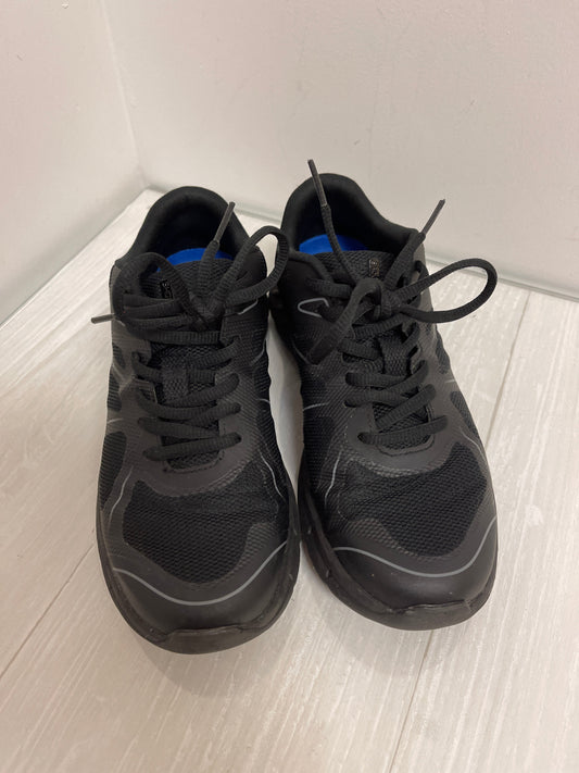 Shoes Athletic By Clothes Mentor In Black, Size: 7.5