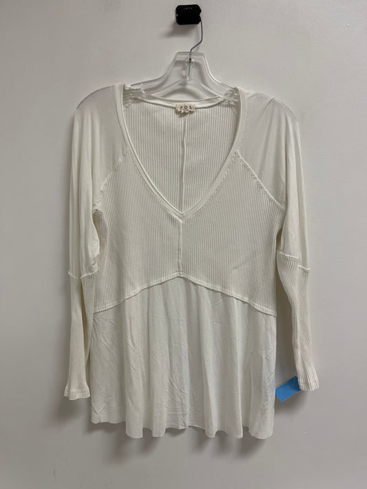 Top Long Sleeve By Pol In White, Size: S