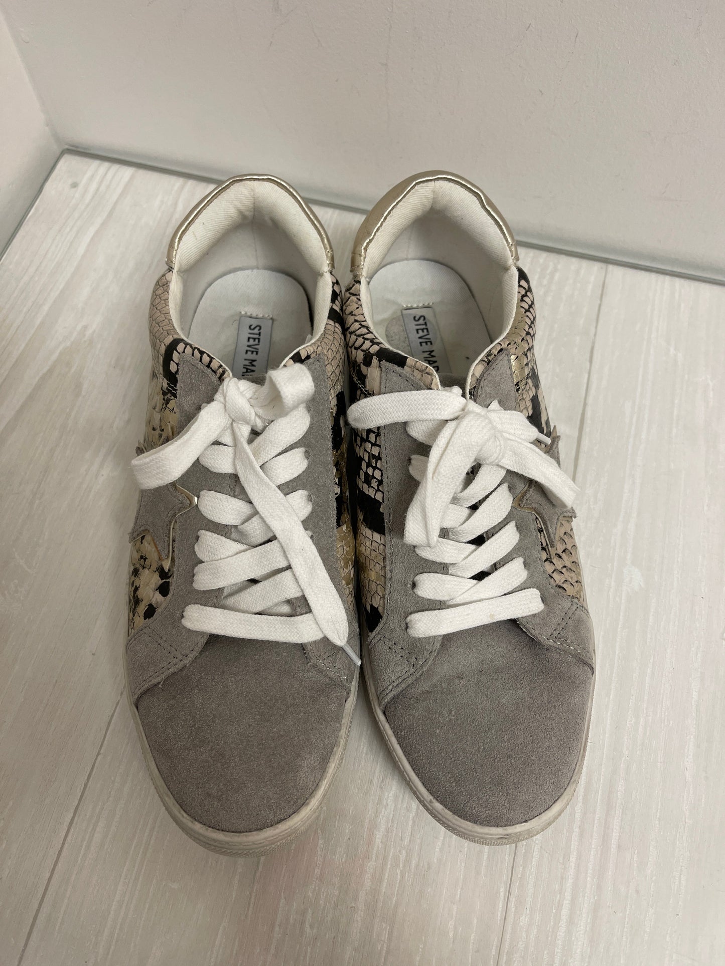 Shoes Sneakers By Steve Madden In Snakeskin Print, Size: 9