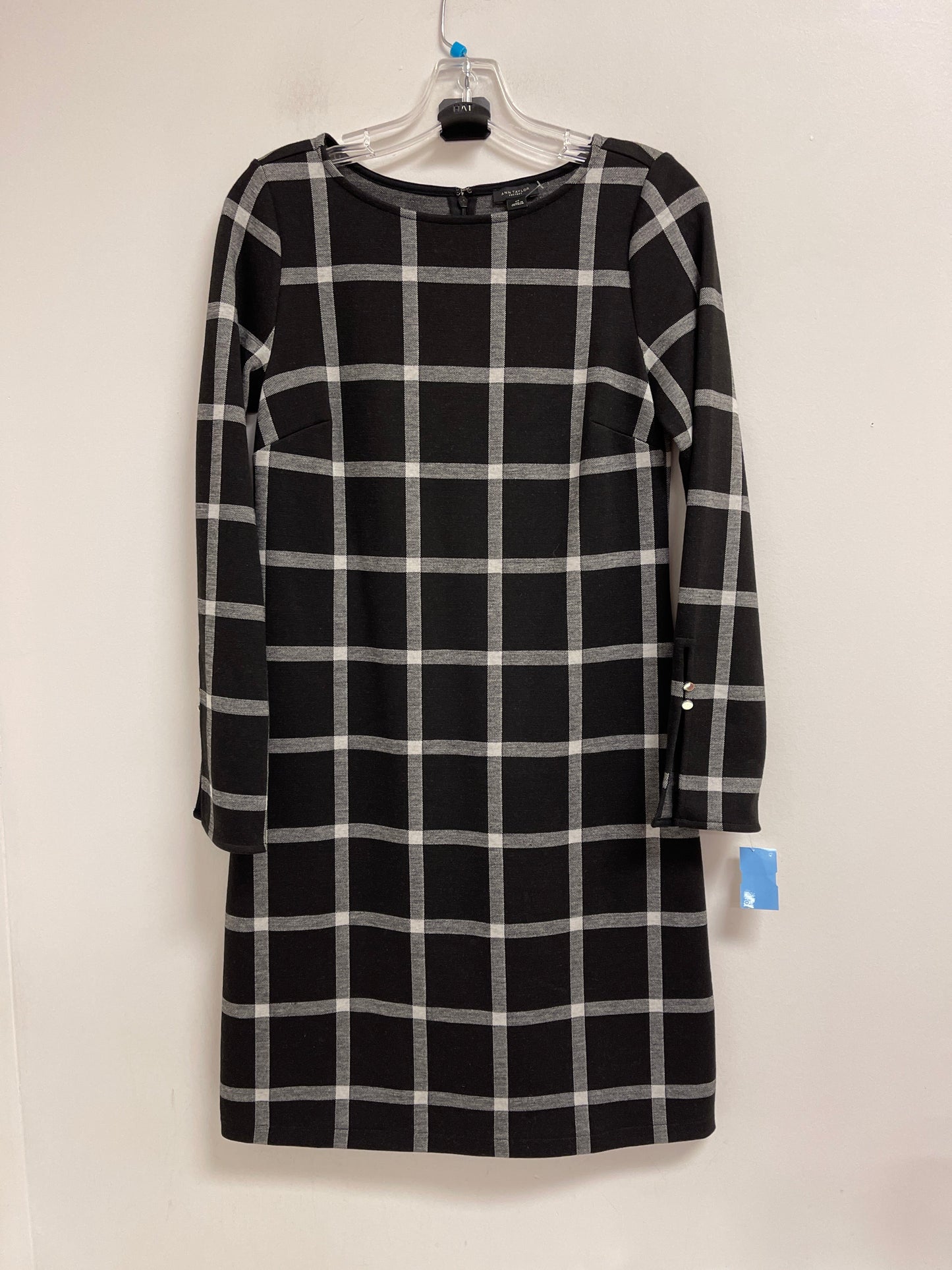 Dress Casual Midi By Ann Taylor In Black & White, Size: Xs