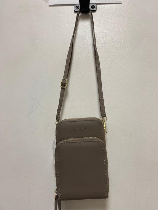 Crossbody By Clothes Mentor, Size: Small