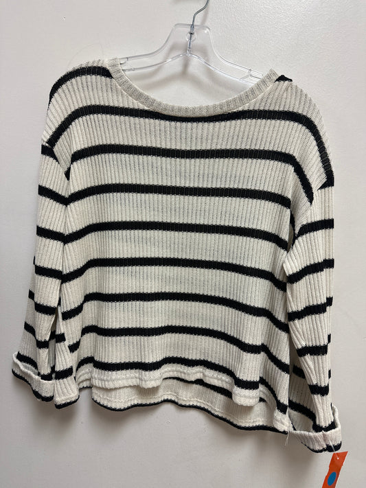 Top Long Sleeve By Blu Pepper In Striped Pattern, Size: S