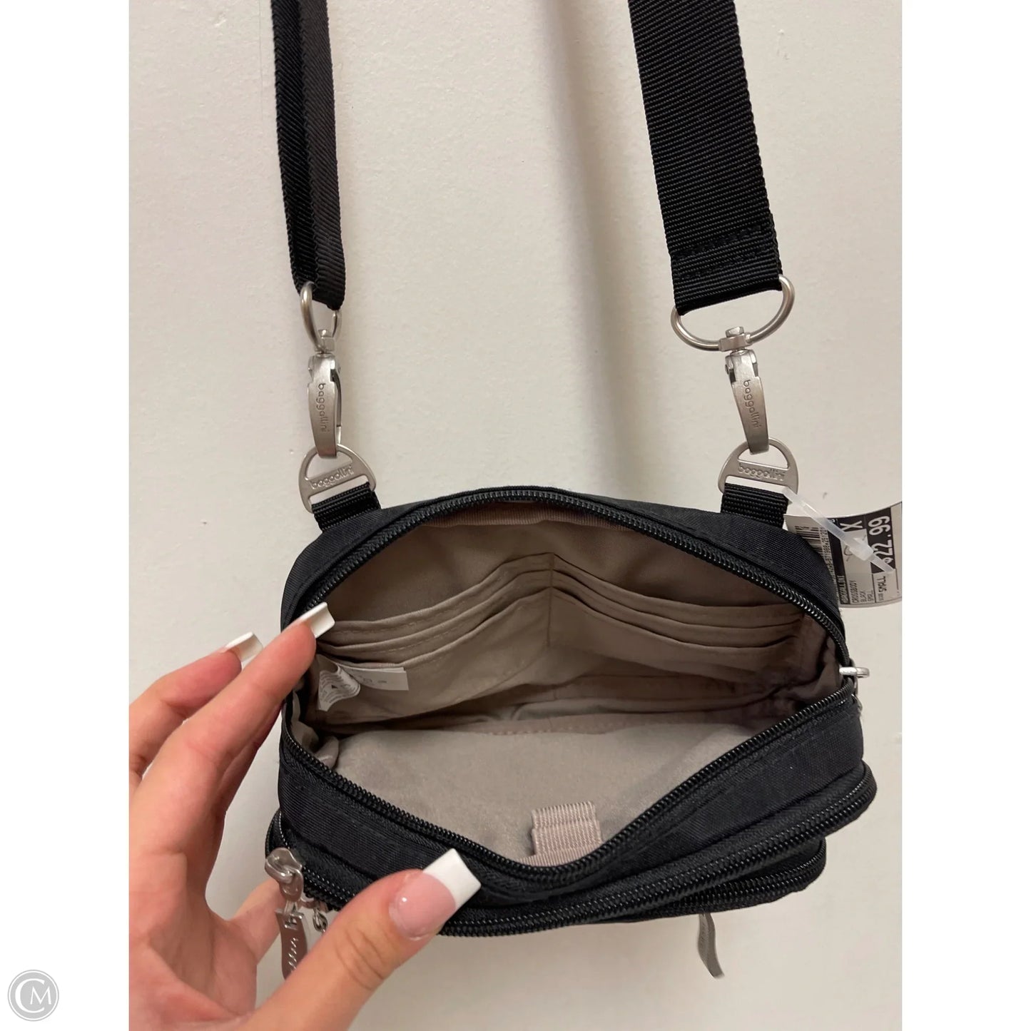 Crossbody By Baggallini, Size: Small