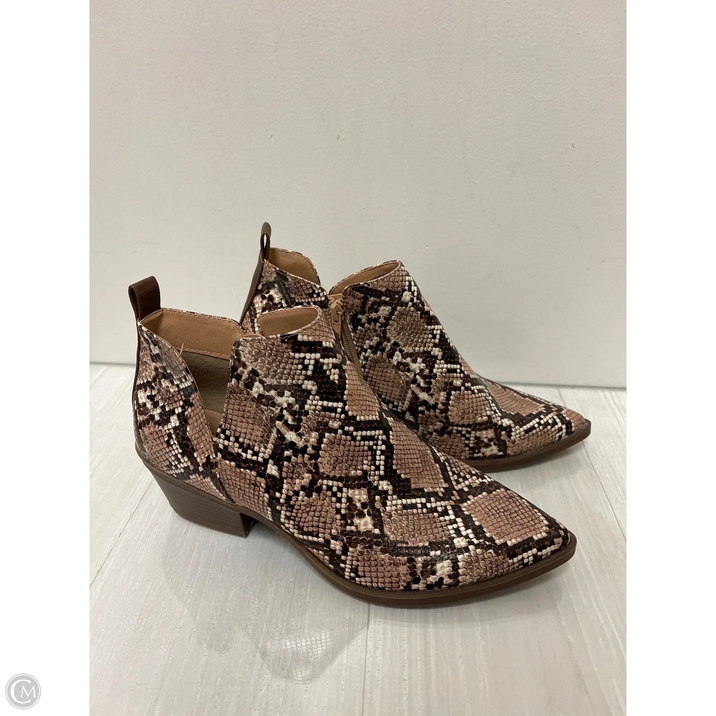 Boots Ankle Flats By Time And Tru In Snakeskin Print, Size: 11