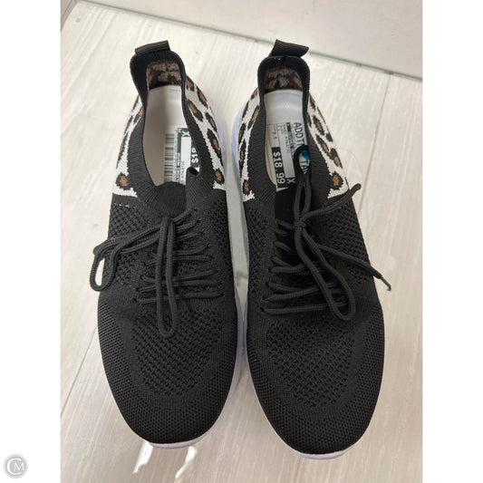 Shoes Athletic By Clothes Mentor In Black, Size: 9.5