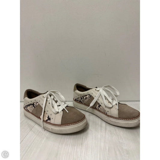 Shoes Sneakers By Crown Vintage In Brown & Cream, Size: 10