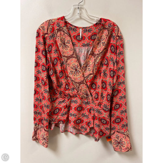 Top Long Sleeve By Free People In Pink & Red, Size: M