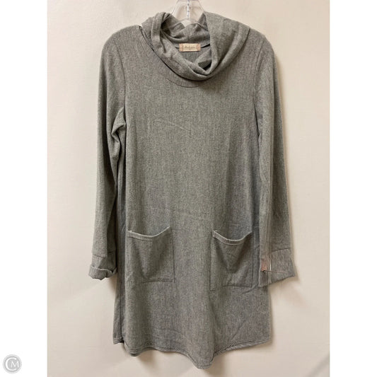 Dress Casual Short By Altard State In Grey, Size: M
