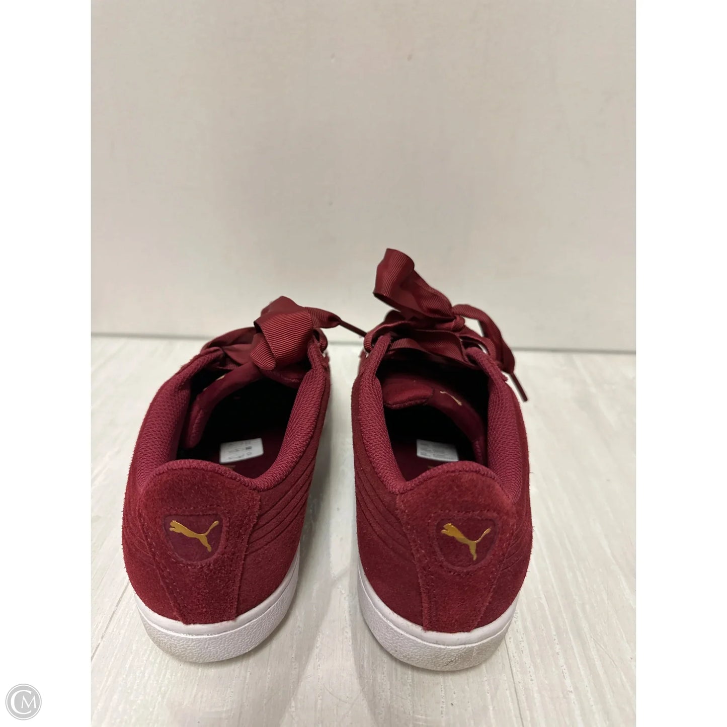 Shoes Sneakers By Puma In Red, Size: 8