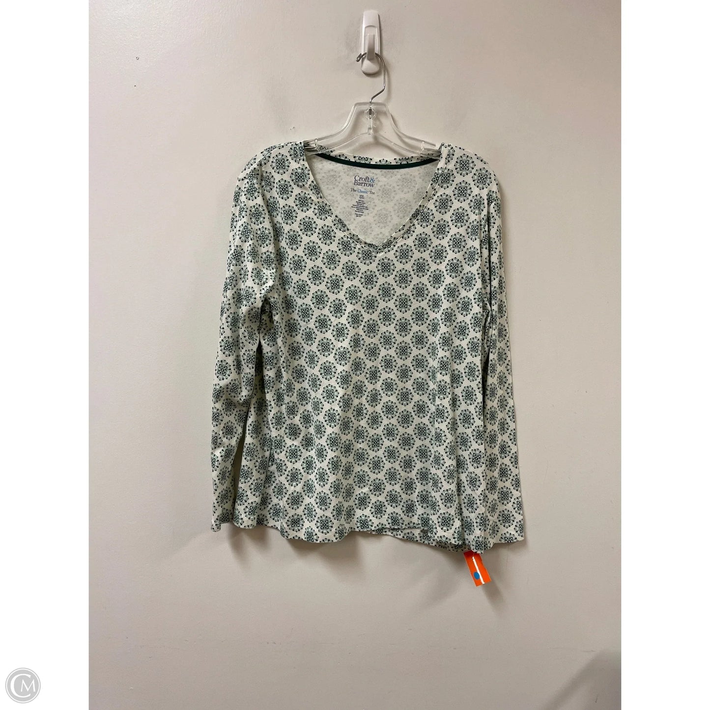 Top Long Sleeve By Croft And Barrow In Green & White, Size: 1x