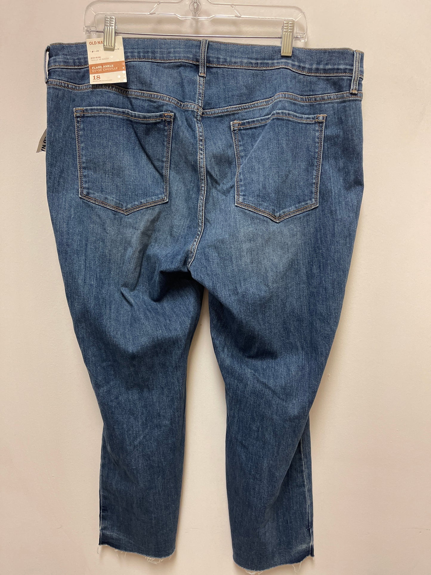 Jeans Flared By Old Navy In Blue Denim, Size: 18