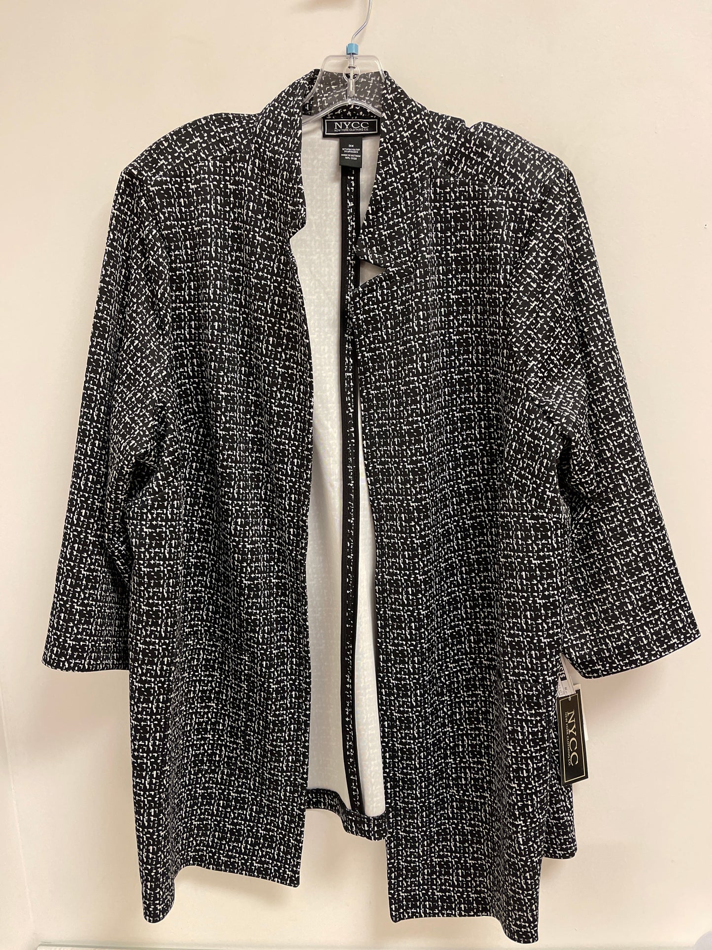 Cardigan By New York And Co In Black & White, Size: 3x