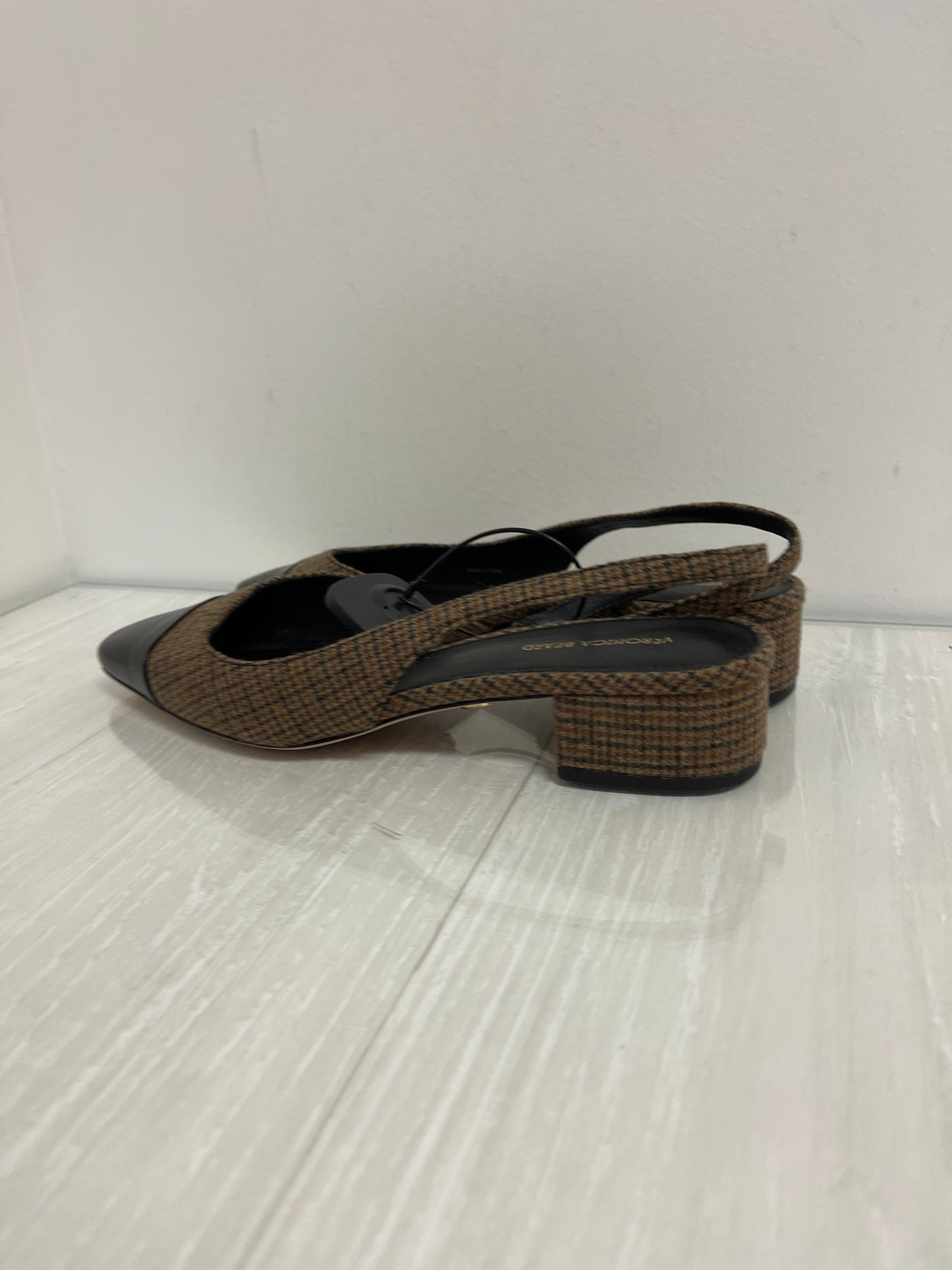 Shoes Designer By Veronica Beard In Brown, Size: 8.5