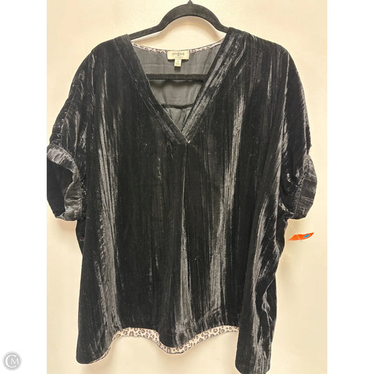 Top Short Sleeve By Umgee In Black, Size: M