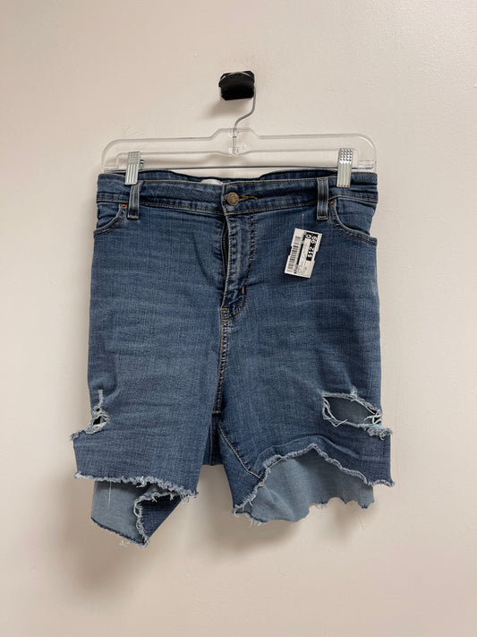 Blue Denim Shorts Levis, Size 20