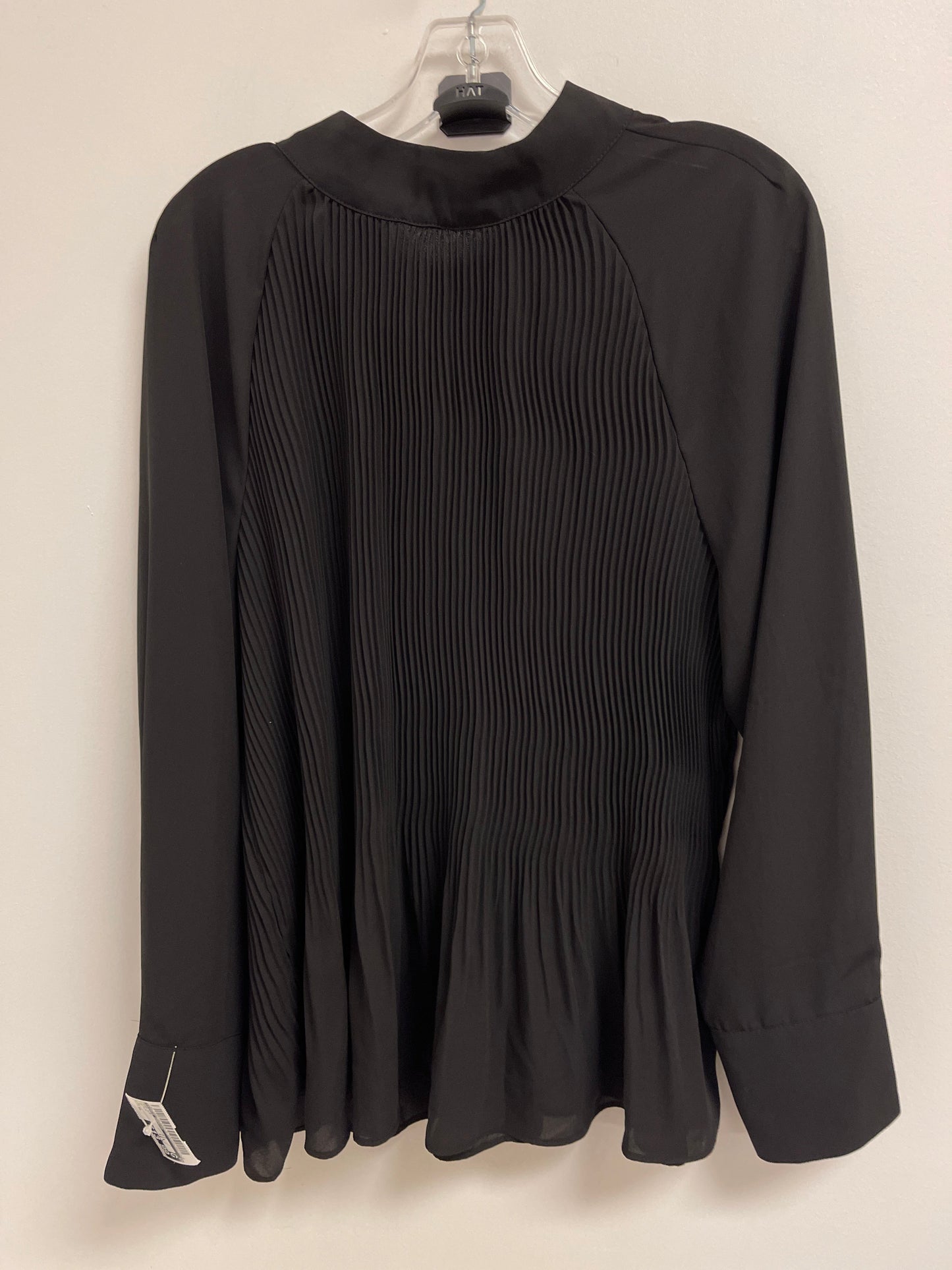 Black Top Long Sleeve Vince Camuto, Size Xl