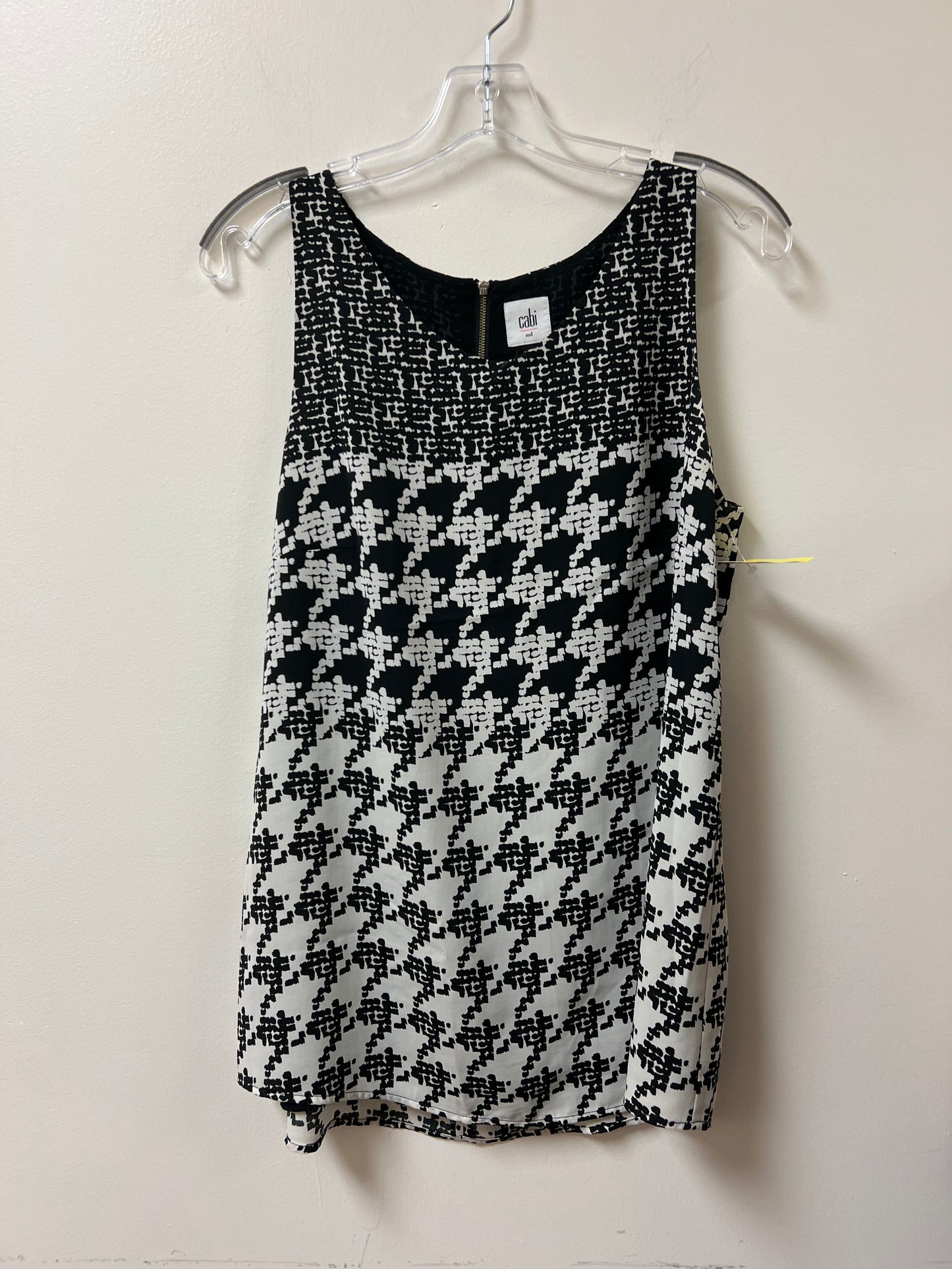 Top Sleeveless By Cabi In Black & White, Size: M