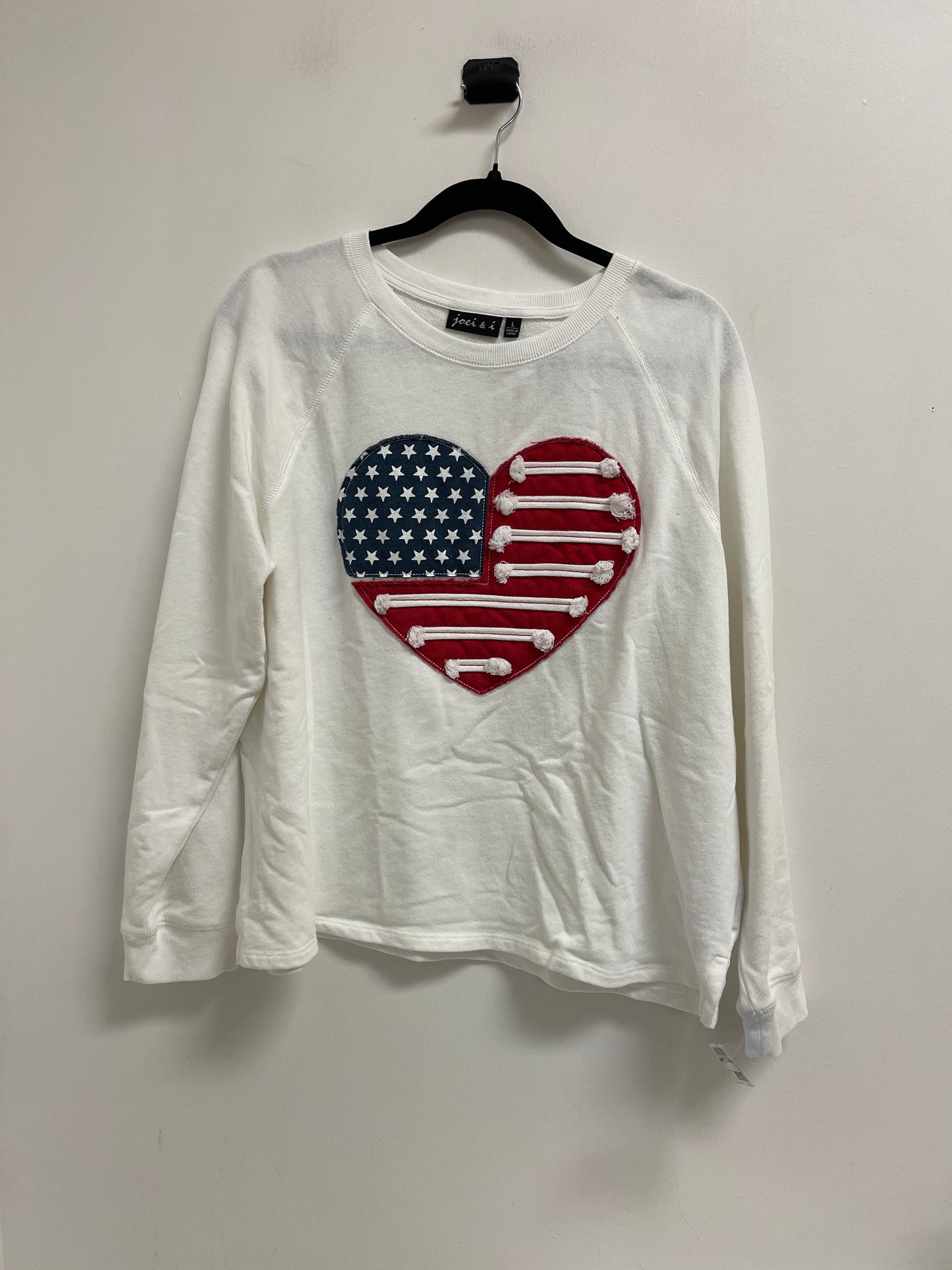 Sweater By Clothes Mentor In White, Size: L