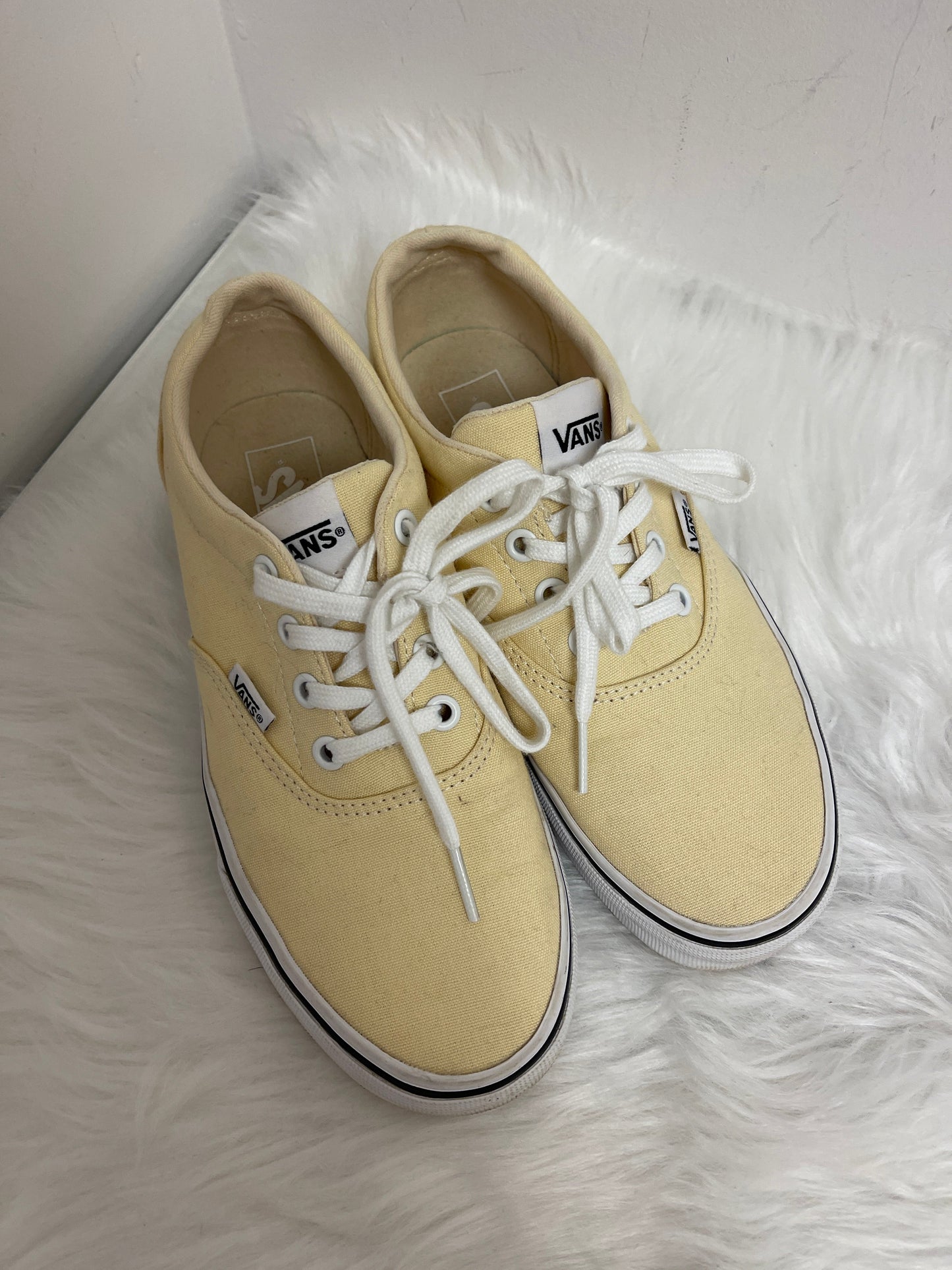 Yellow Shoes Sneakers Vans, Size 6.5