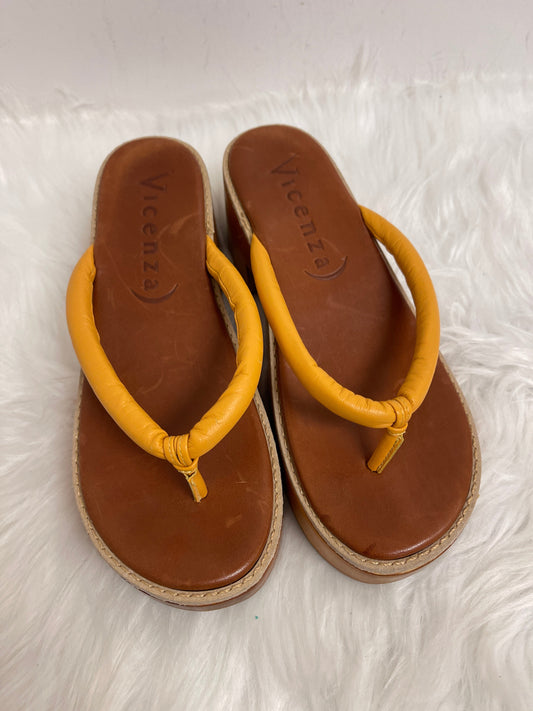 Yellow Sandals Heels Block Clothes Mentor, Size 7.5