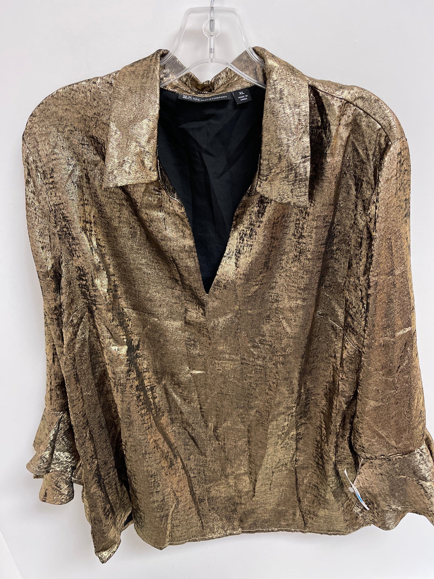 Top Long Sleeve By New York And Co In Gold, Size: Xl