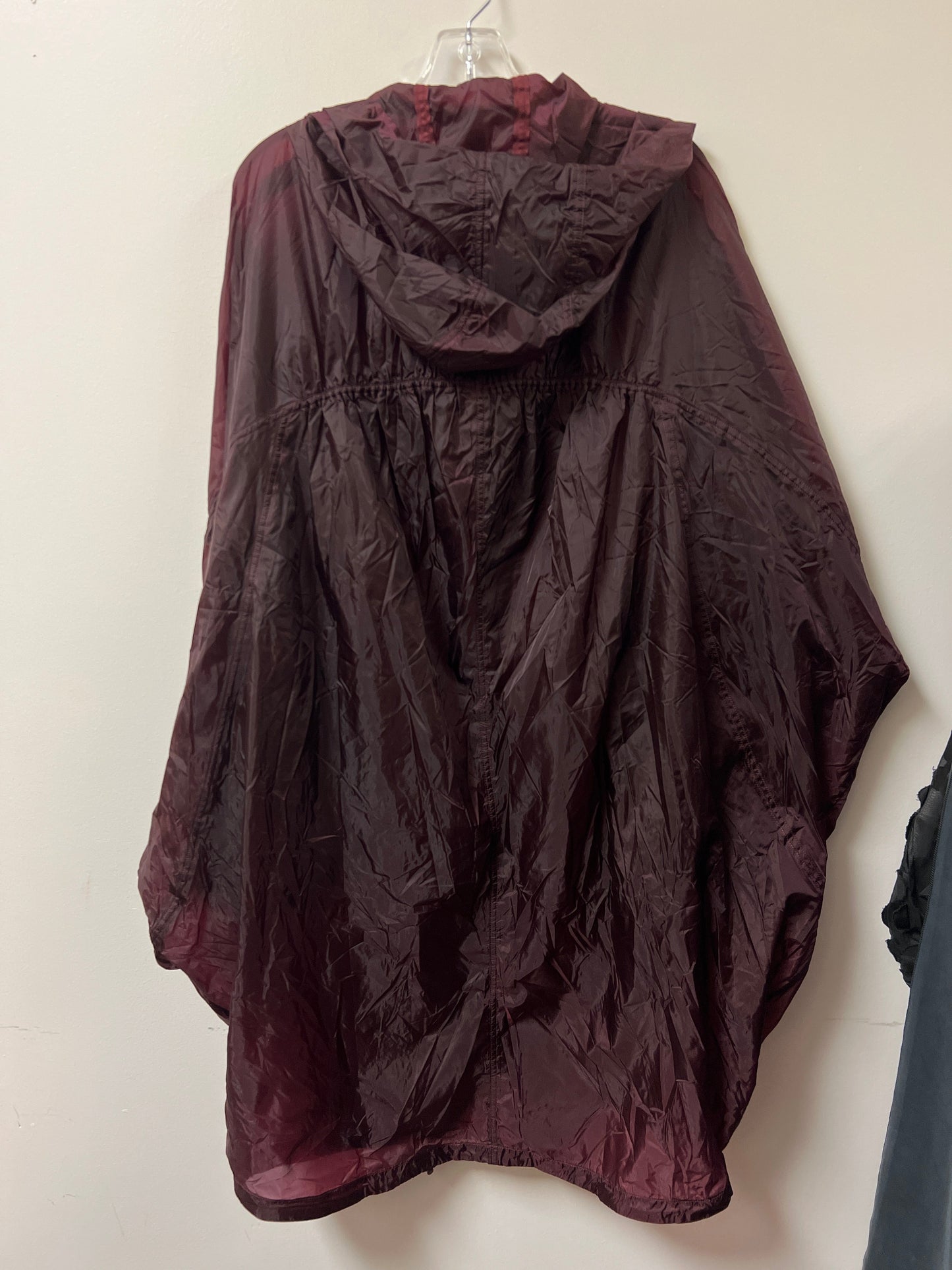 Poncho By Zella In Red, Size: S