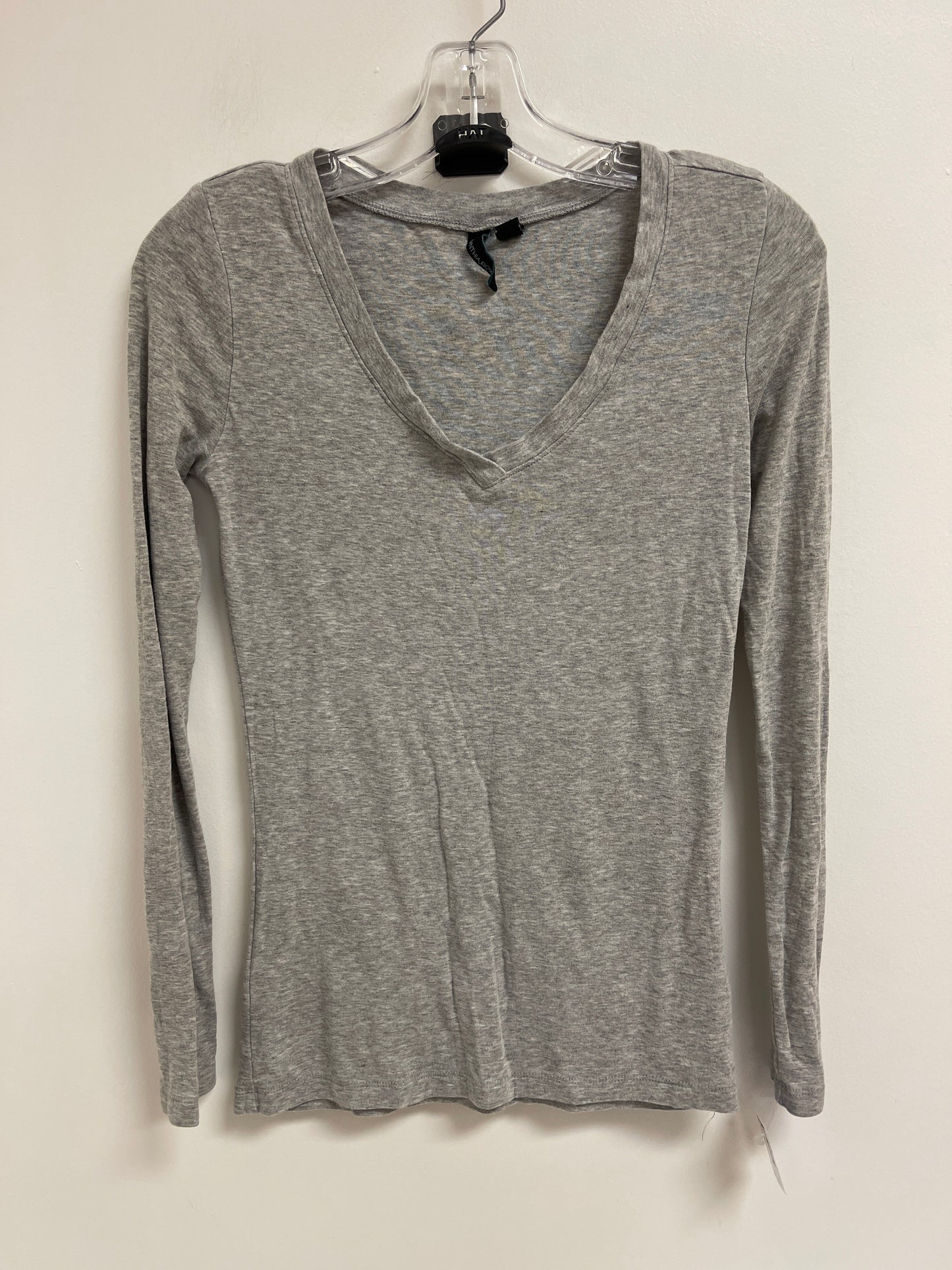 Top Long Sleeve Basic By Cynthia Rowley In Grey, Size: S