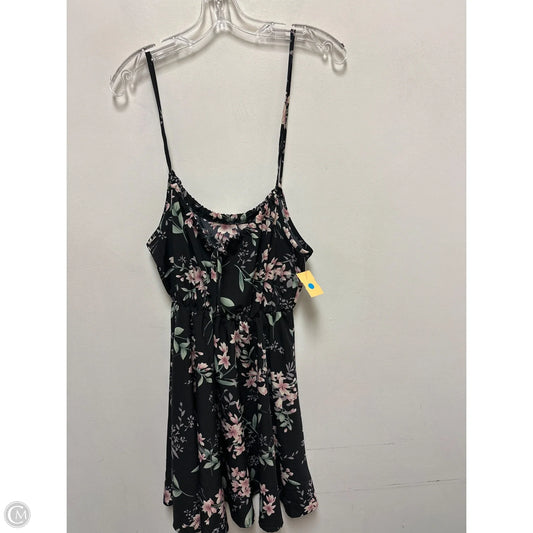 Dress Casual Short By Shein In Floral Print, Size: S