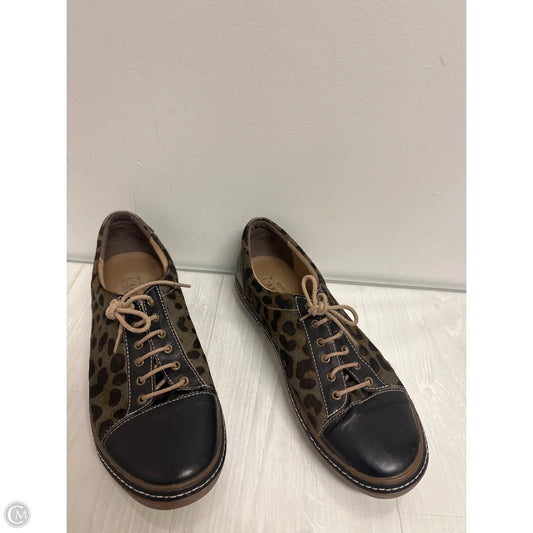 Shoes Sneakers By Spring Step In Animal Print, Size: 12