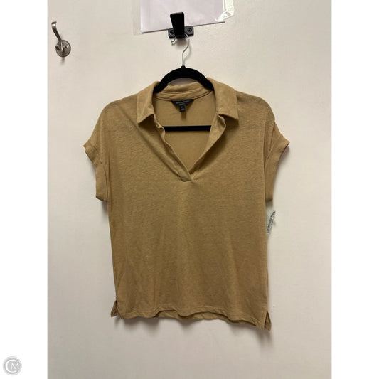 Top Short Sleeve By Banana Republic In Tan, Size: Xs