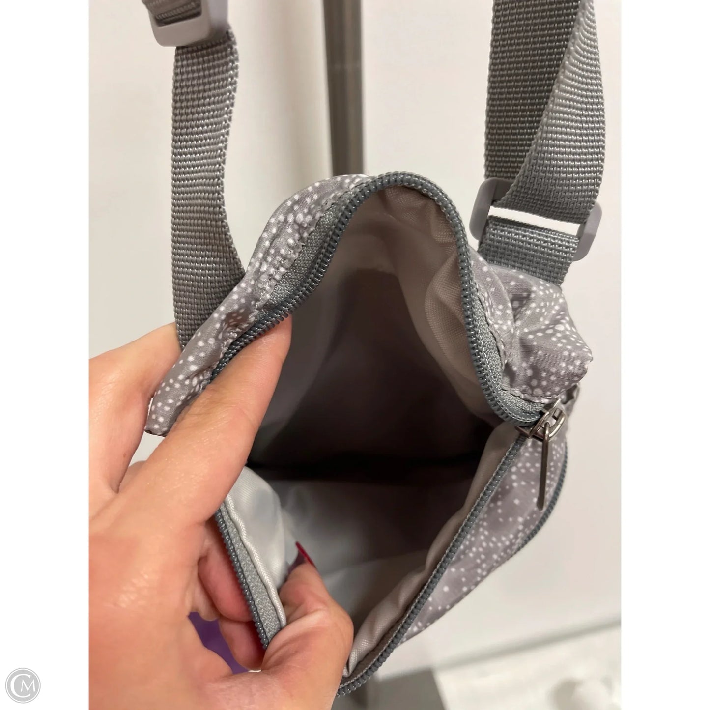 Crossbody By Clothes Mentor, Size: Small