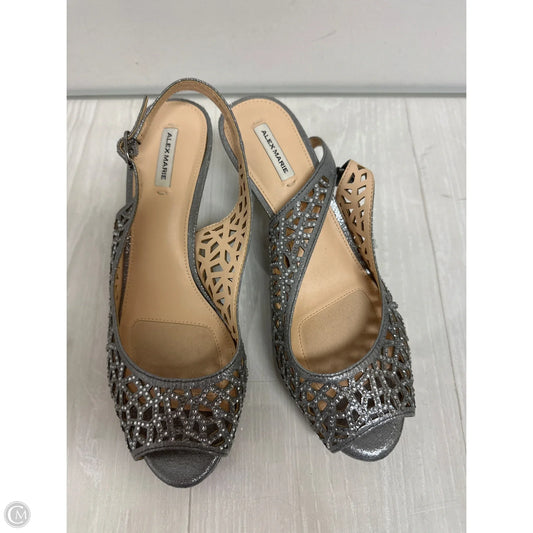 Shoes Heels Kitten By Alex Marie In Silver, Size: 7
