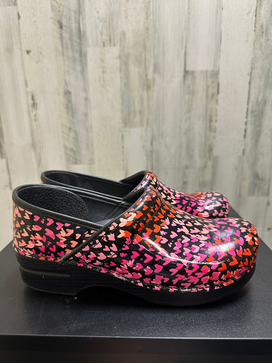 Pink Shoes Heels Block Dansko, Size 10