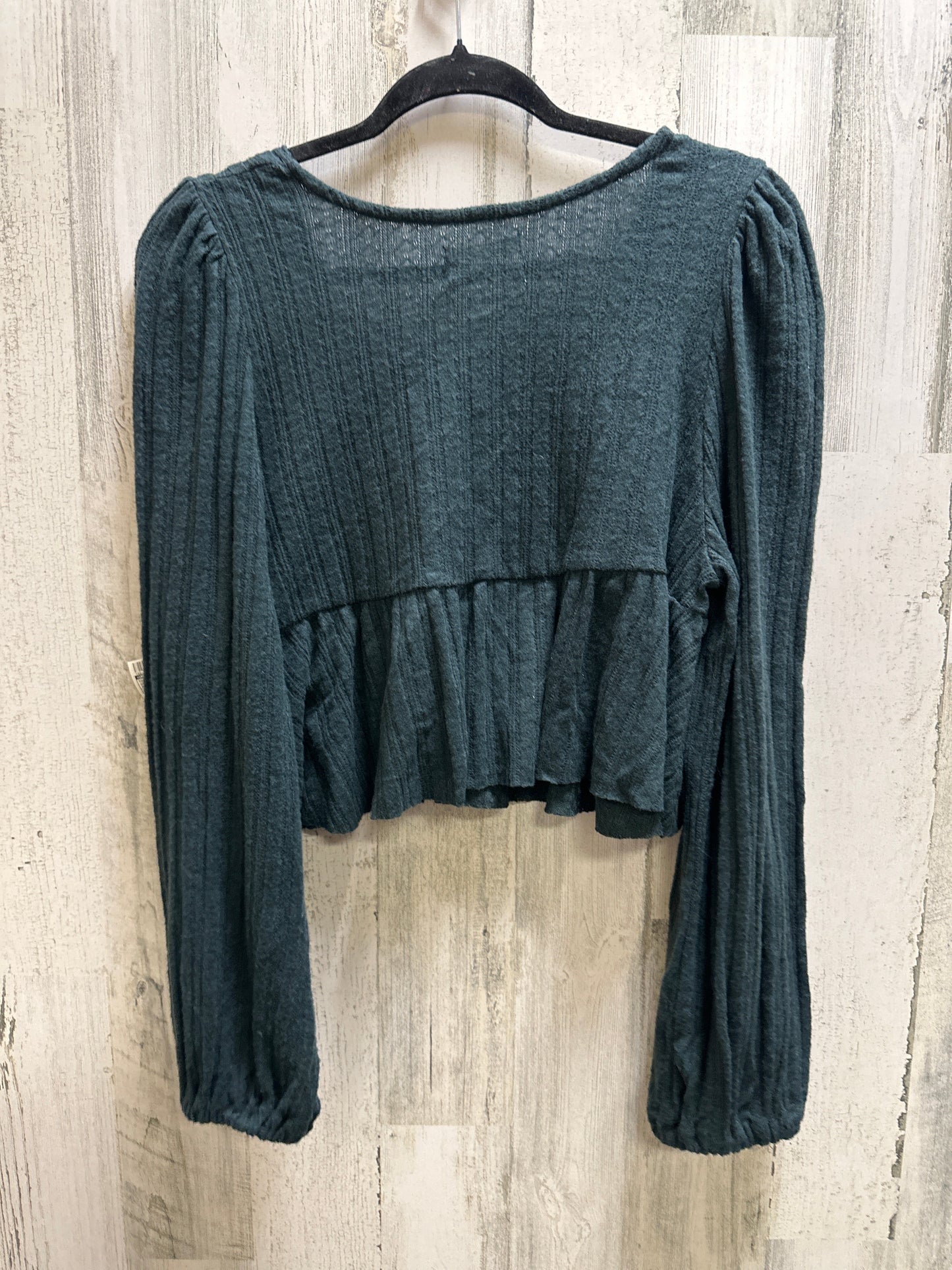Green Top Long Sleeve Urban Outfitters, Size M