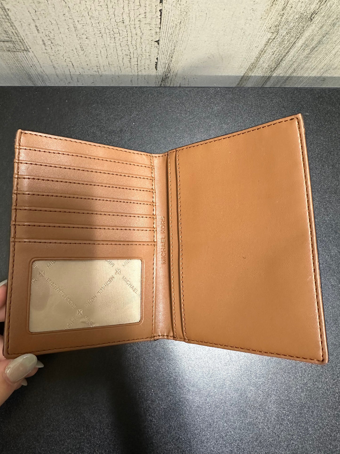 Wallet Designer Michael Kors, Size Medium