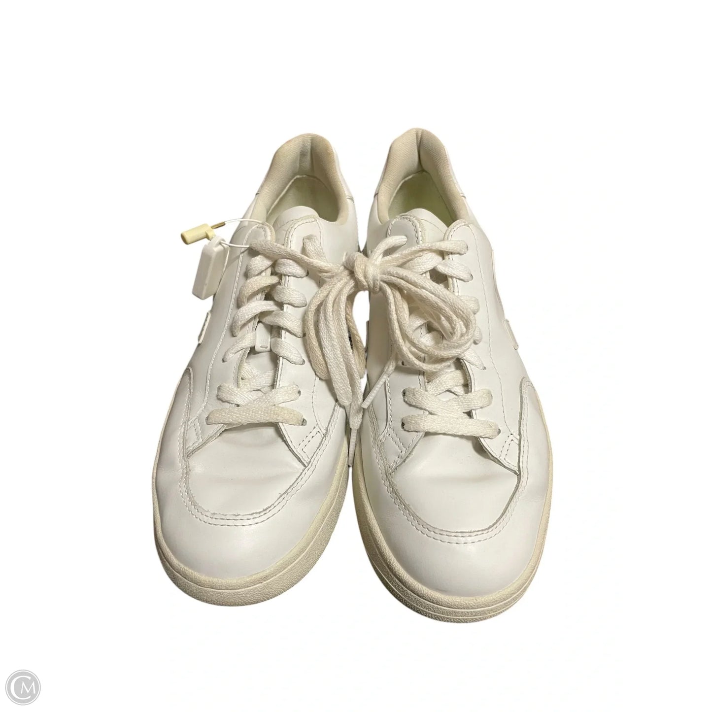Shoes Sneakers By Veja In White, Size: 9