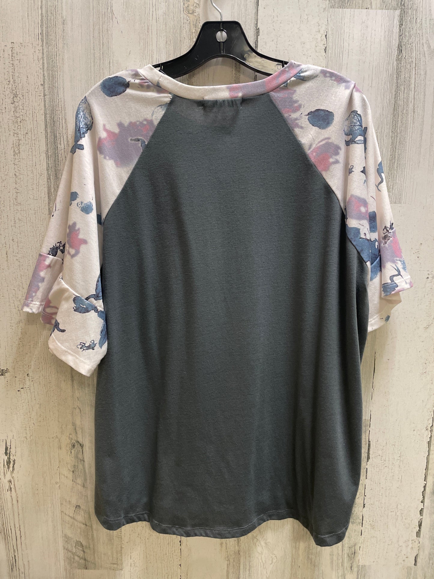 Top Short Sleeve By Misslook In Grey, Size: 2x