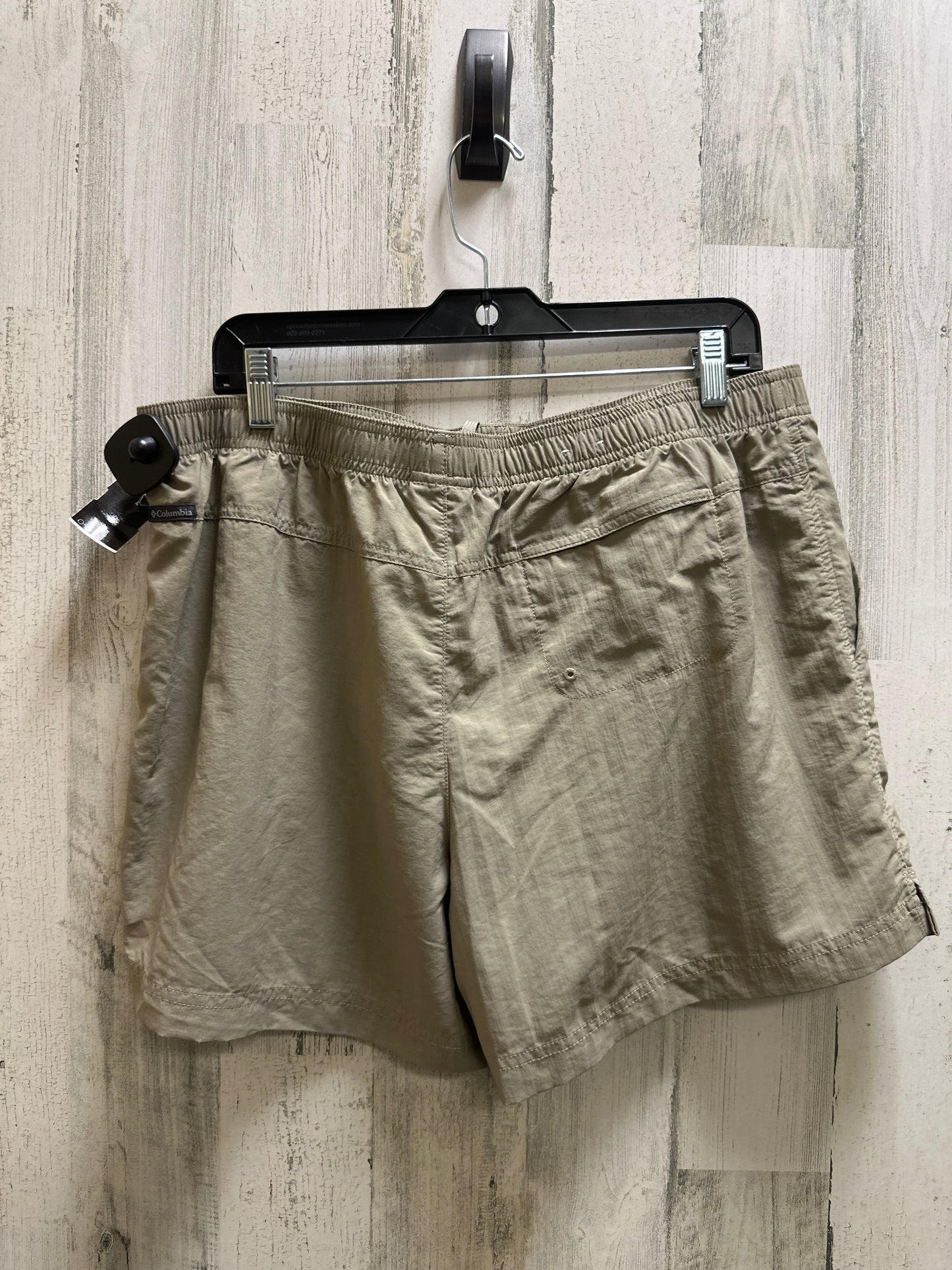 Shorts By Columbia  Size: 14