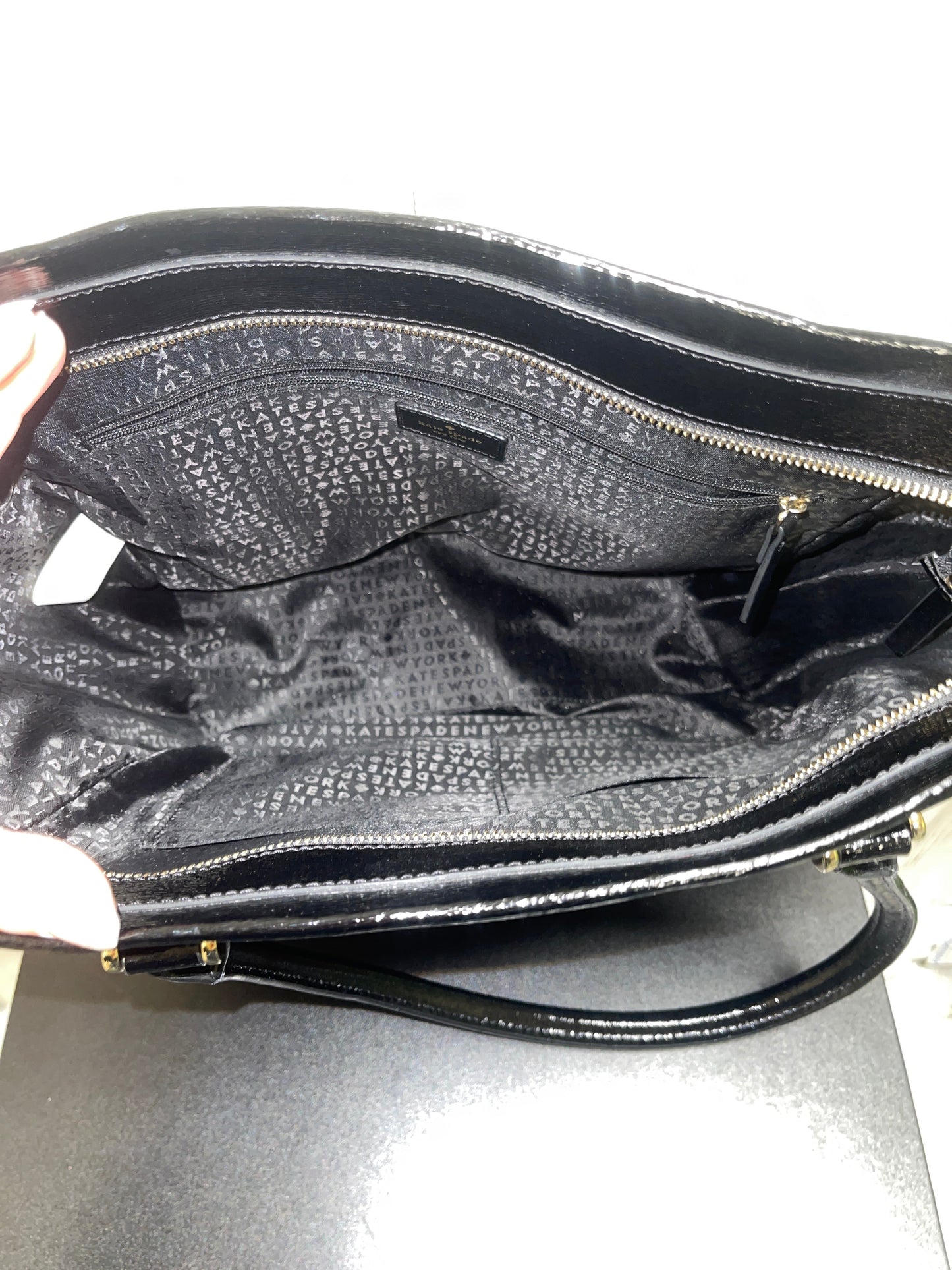 Handbag Designer By Kate Spade  Size: Large