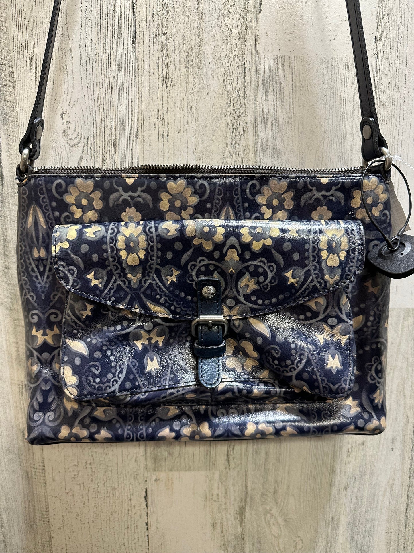 Crossbody Designer Patricia Nash, Size Medium