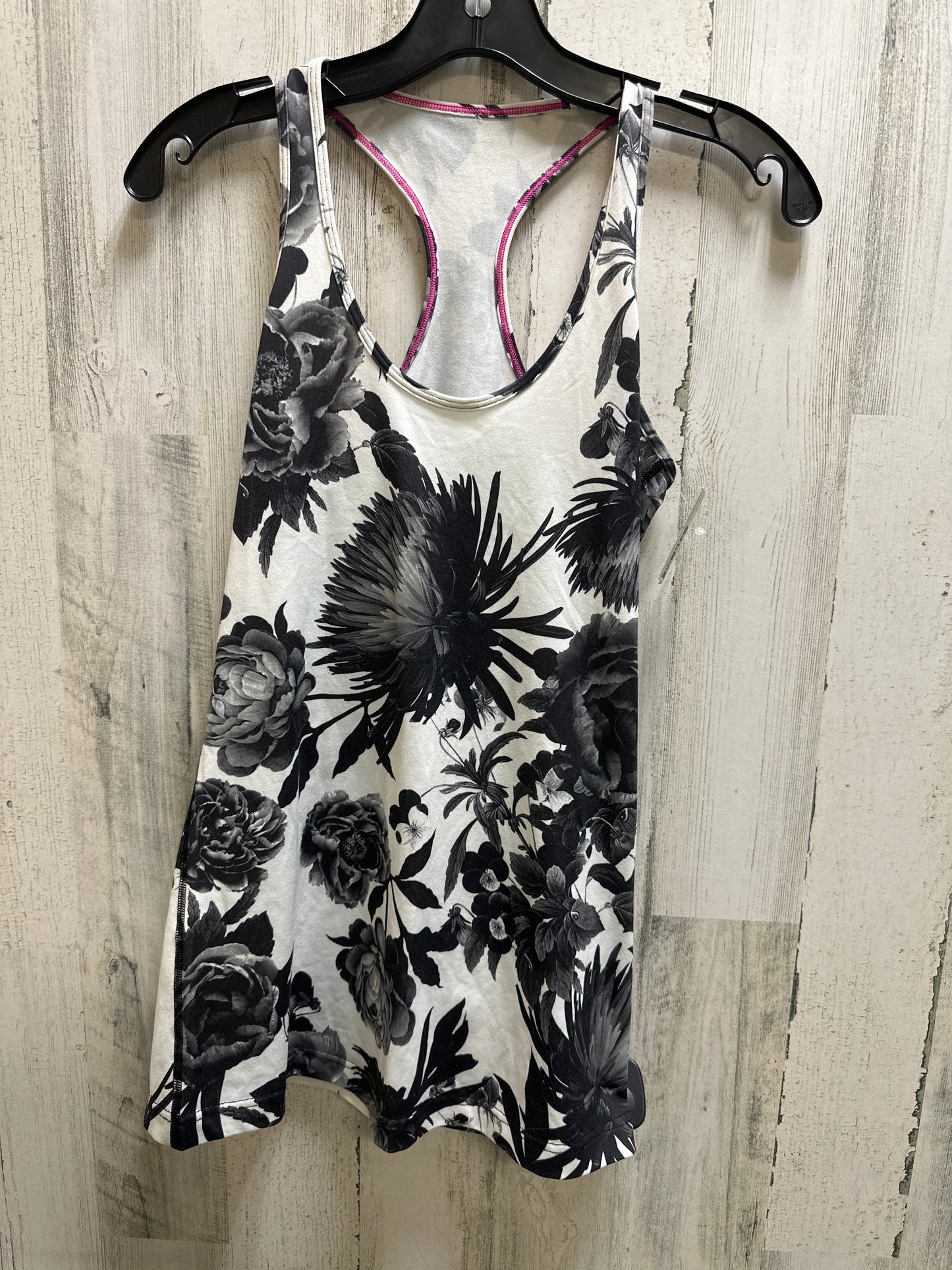 Athletic Tank Top By Lululemon  Size: M