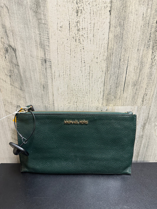 Wallet By Michael Kors  Size: Large