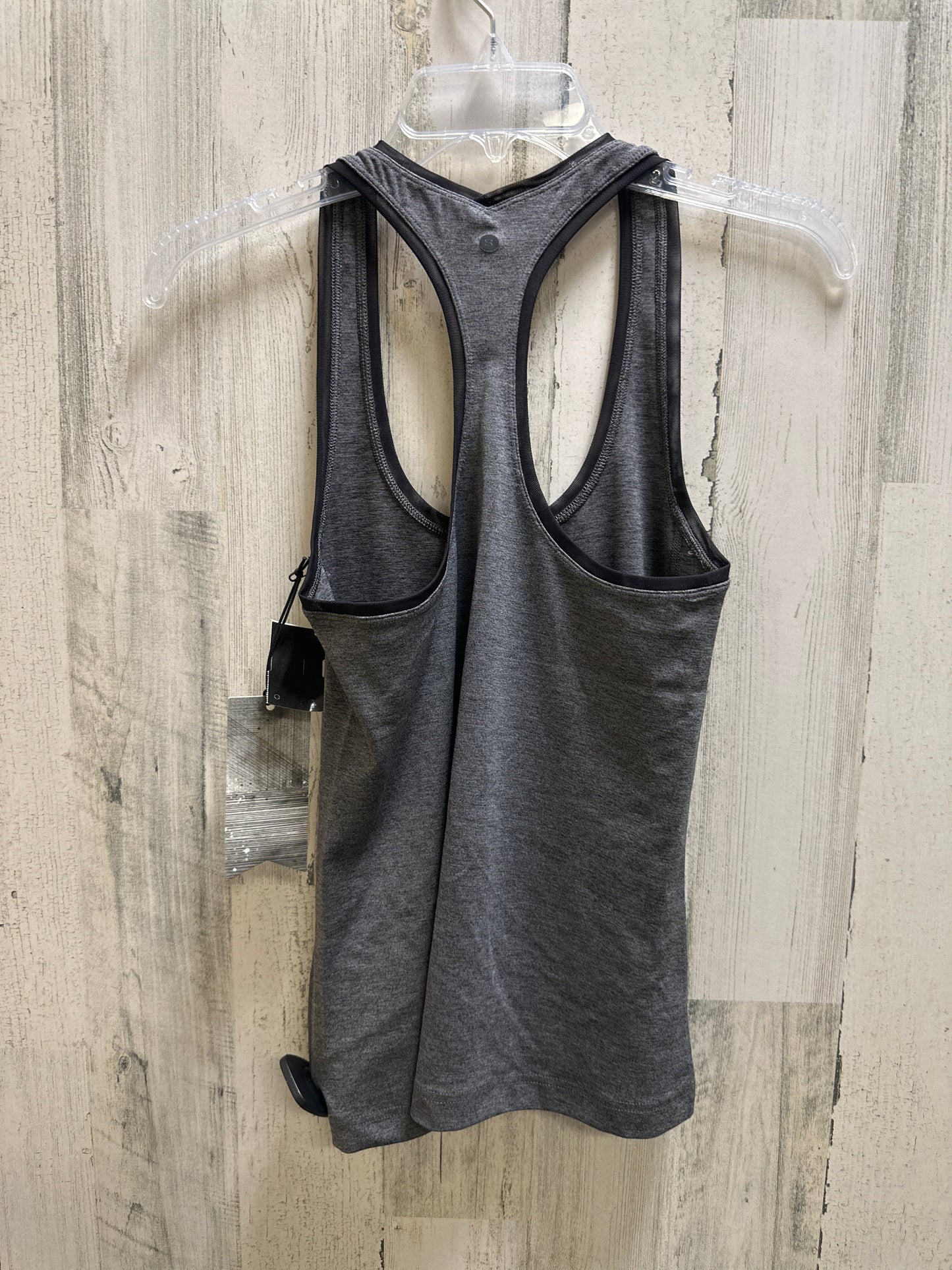 Grey Athletic Tank Top Clothes Mentor, Size M