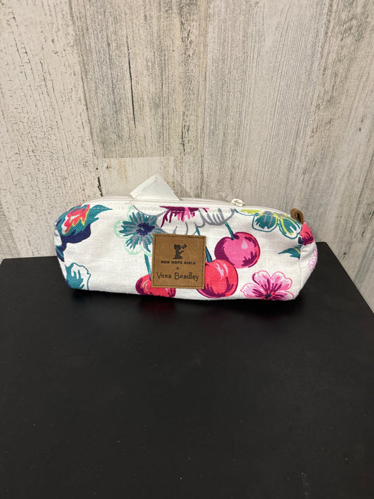 Makeup Bag Vera Bradley, Size Medium