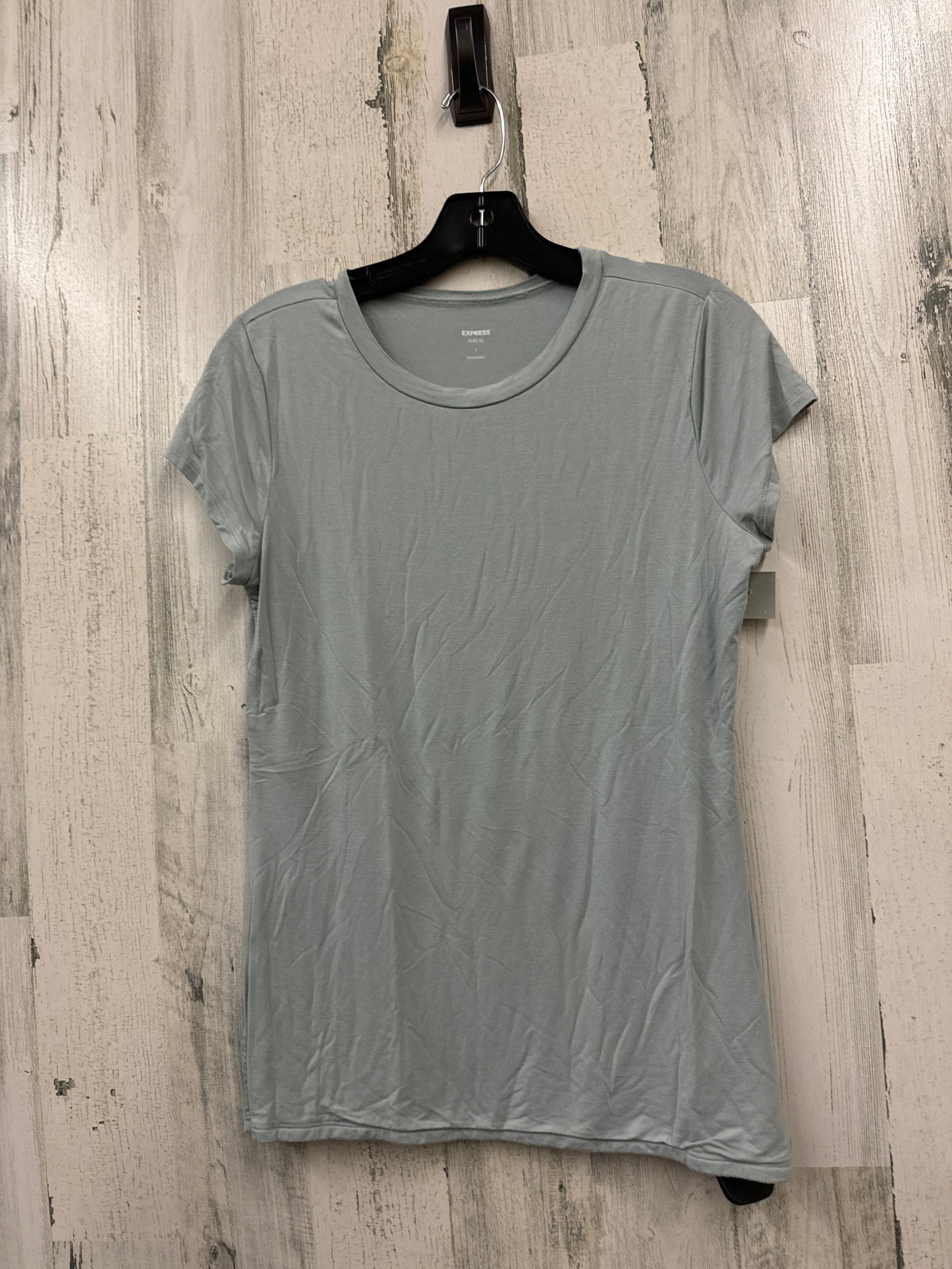 Top Short Sleeve By Express  Size: L