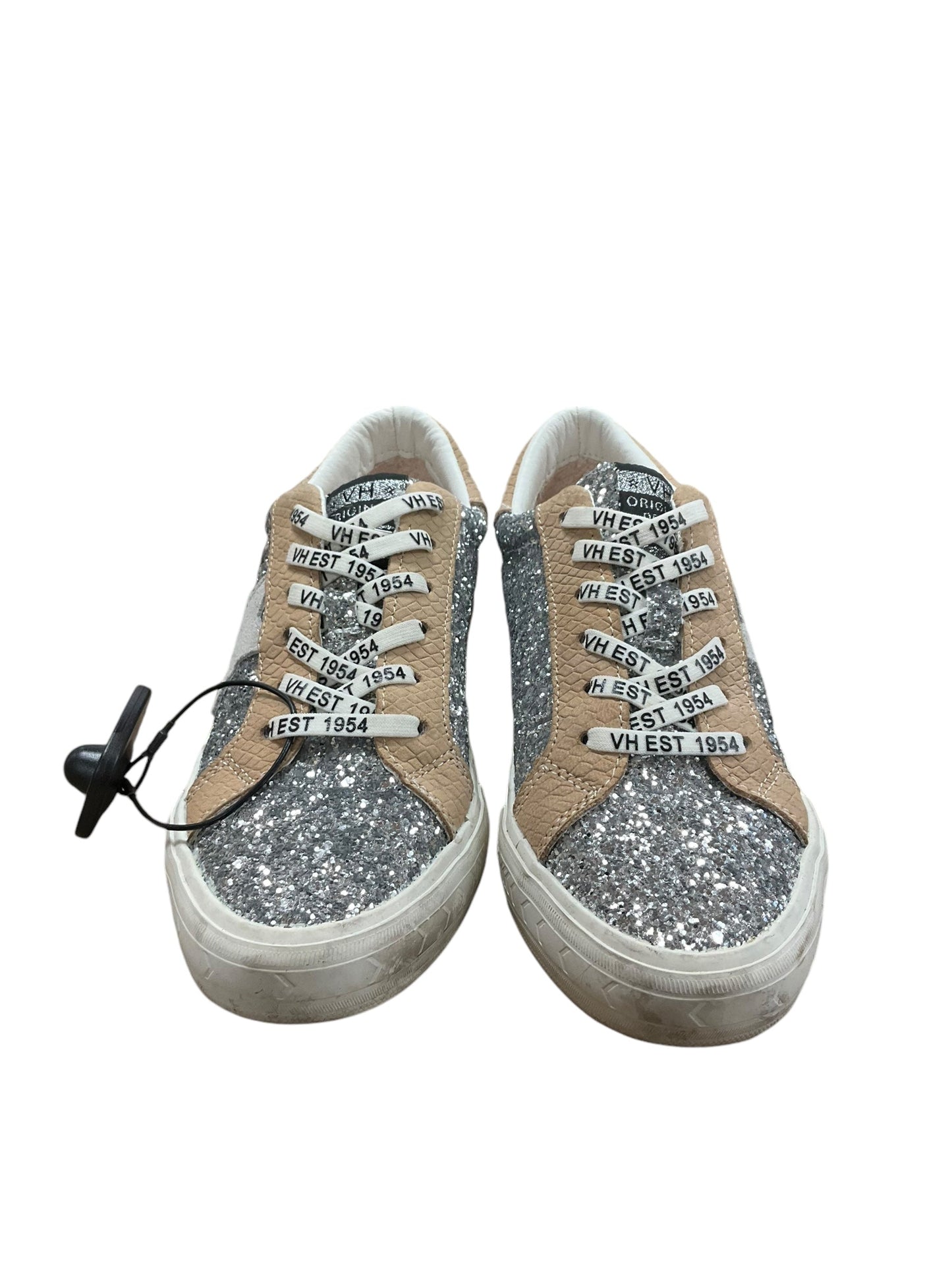 Shoes Sneakers By Vintage Havana In Grey, Size: 6.5