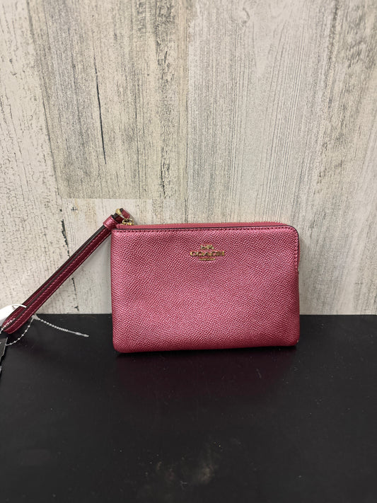 Wristlet Designer Coach, Size Small