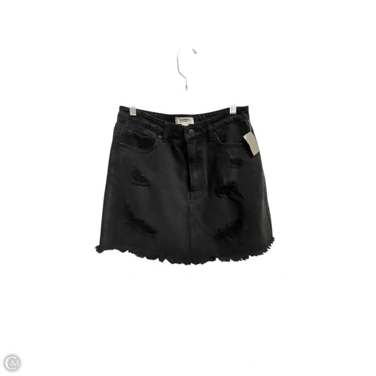 Skirt Mini & Short By Forever 21 In Black, Size: 10
