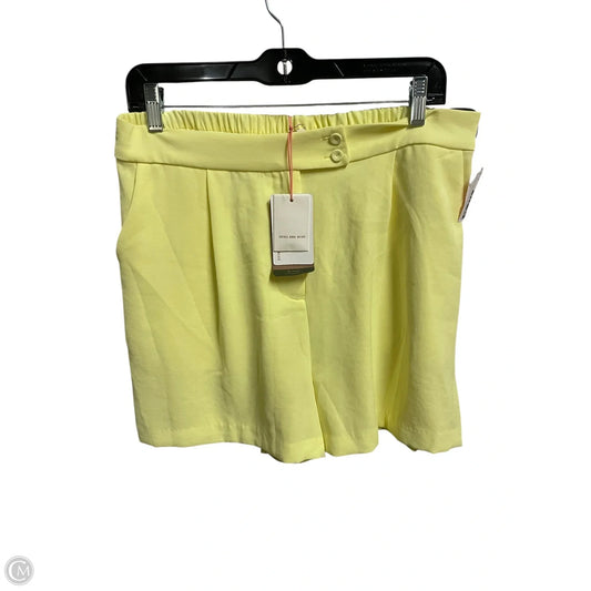 Shorts By Skies Are Blue In Yellow, Size: L