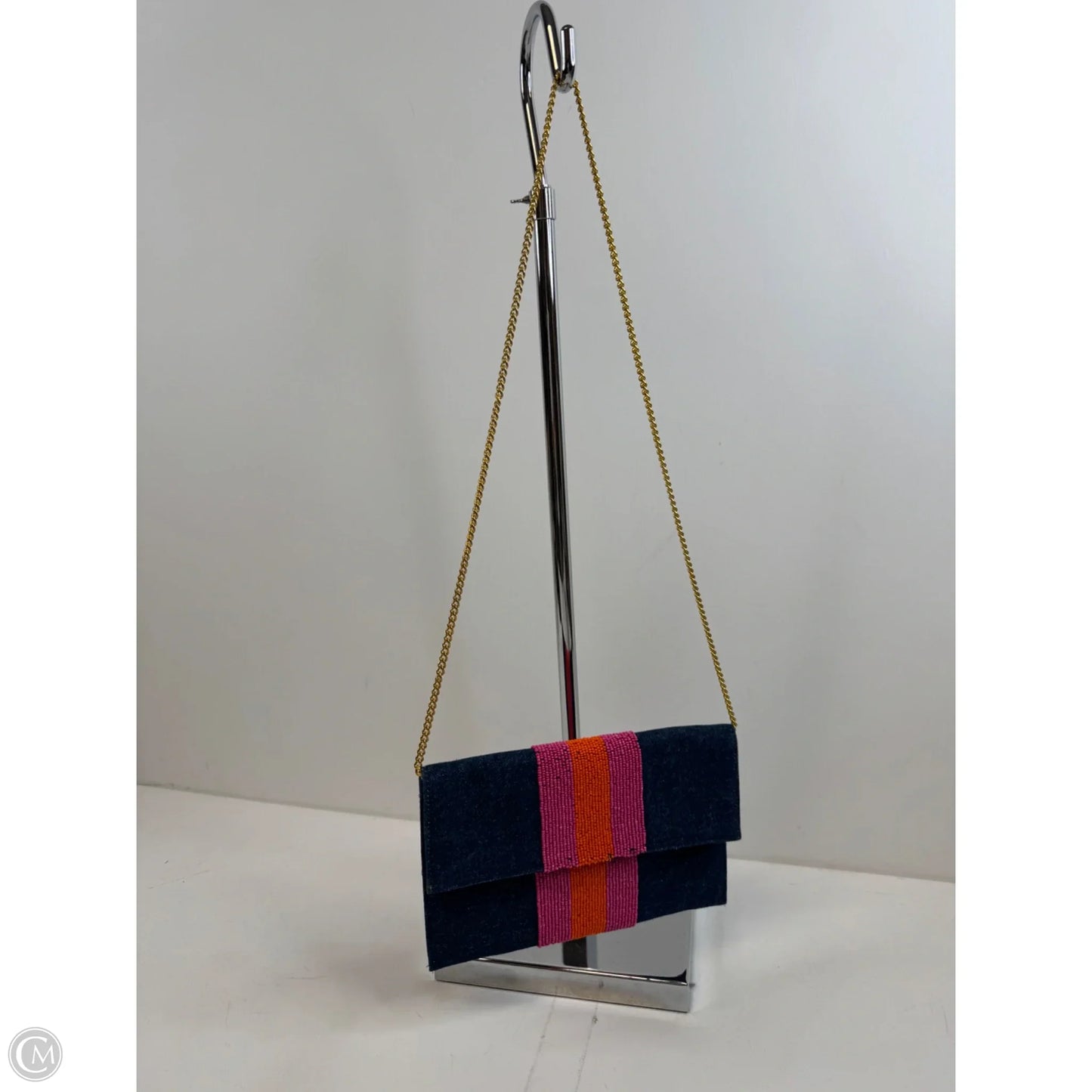 Clutch By Clothes Mentor, Size: Medium